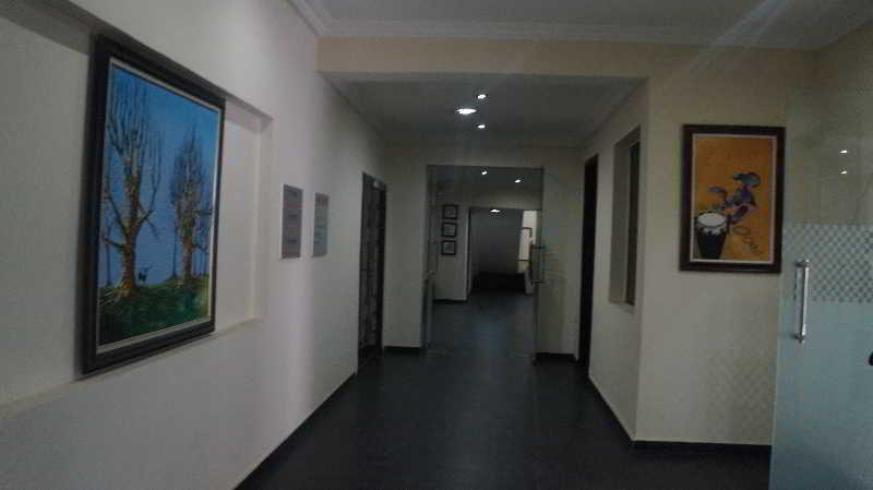 Knightsbridge Hotel Ikeja Exterior photo